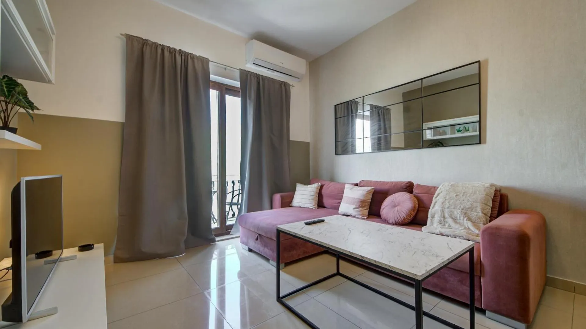 Modern 2Br Apt With Private Balcony In St Julians By 360 Estates Saint Julian's 0*,  Malta